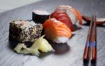 Food___Seafood_Japanese_sushi_037097_.jpg