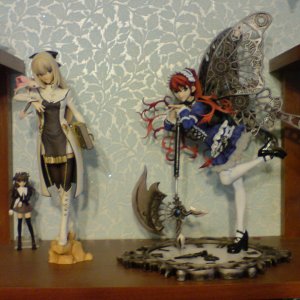 Полочка
Спасибо Felenai-тян за красавицу Ракель ^_^