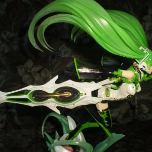Hatsune Miku (VN02 mix) [Vocaloid]
http://www.hlj.com/product/MAX04120 (70% скидка на емс)