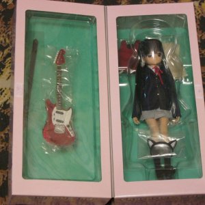 Кукла Nakano Azusa (K-ON!)
Коробка