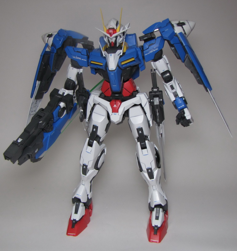 GN-0000 000 Gundam