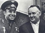 Юрий Алексеевич Гагарин и Сергей Павлович Королёв.jpg